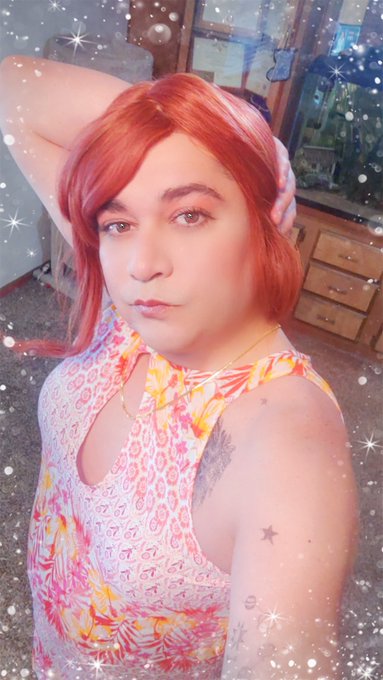 Thought I would start sharing me with the community :).  Follow and support, just having fun! https://t<a href="/tag/newprofilepic"class="tags"><span>#newprofilepic</span></a>