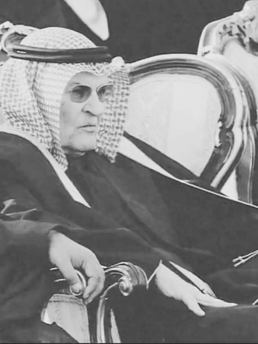 BakrAlabdaly's tweet photo. #الشيخ_متعب_محروت_الهذال

حزنو عليك ملوك وشيوخ وامّار
فقدك يابن هذال موجع ودكاك

ياريف من حده زمانه وبك جار
يامدهل الملهوف لامن تنصاك

شيخ الشيوخ ومزبن لكل الاحرار
بقعا وهي بقعا تبي تلوذ بحماك https://t.co/eDHfQYVvie