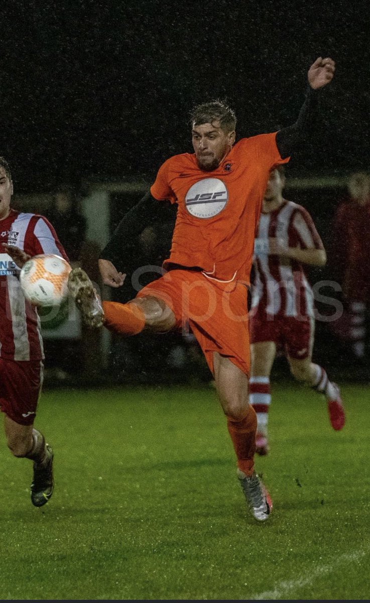 🔴⚫️ NEW SIGNING!! 🔴⚫️

Cosmin Capatina is the next man to sign, Cosmin has been involved in the past couple of games during pre season and has made an impression very quickly. We are delighted Cosmin has signed for the upcoming season.