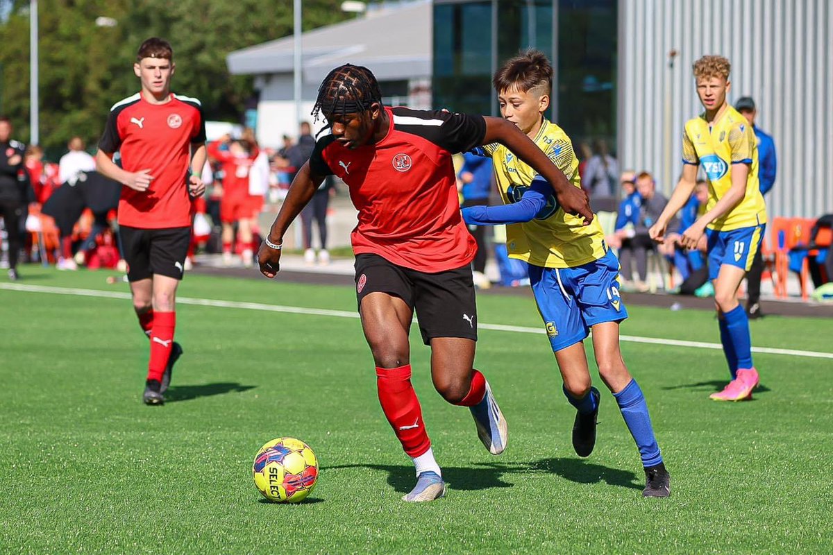 AcademyFTFC's tweet photo. The U16s have made it through to the Quarter-Final stages of the Rey Cup after topping the group and going unbeaten in the group stages.
The QF tomorrow will be live streamed on the โRey Cupโ Instagram at 10:00am UK time.
#DevelopThePerson | #ChallengeThePlayer https://t.co/QbrzWESnii