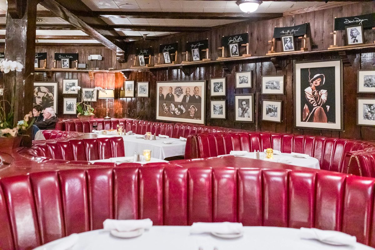 At Smoke House Restaurant, we take pride in our credentials and mission to serve our community. When you dine with us, you can rest assured knowing our team will work endlessly to leave you satisfied. #SmokeHouseRestaurant #LetsCelebrate #WelcomeIn