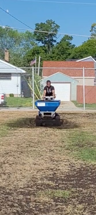 ToxicFreeMW's tweet photo. Update on the MKE Schoolyard Restoration projects: We did a weed control with organic herbicide from @ContactOrganics &amp; @Techterra  Then topdressed the yards with compost and seeded. https://t.co/uy8qqO1oHH