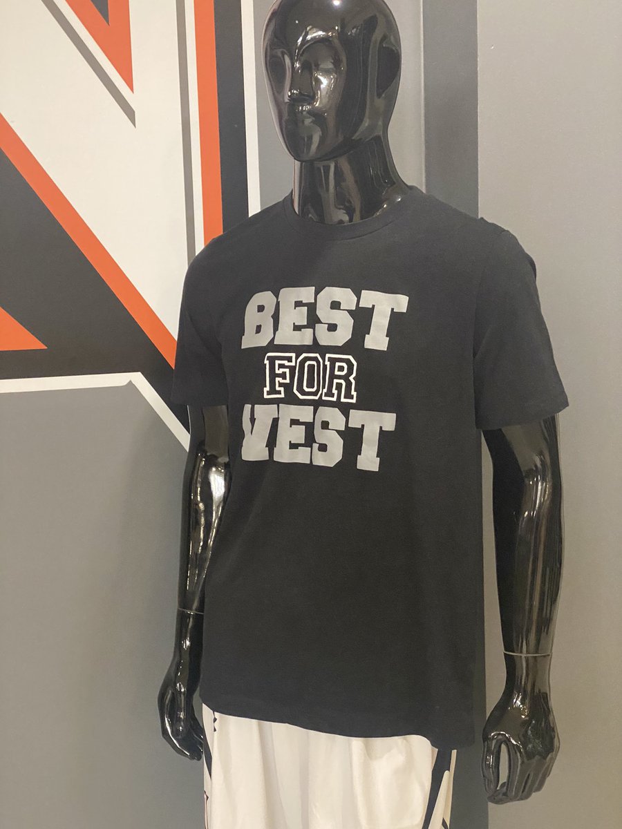 #FeathersUp in Bethlehem, Pa. for our guy <a href="/KevinVestAD/">Kevin Vest</a>. #BestForVest <a href="/ApacheAthletics/">Tyler Junior College Athletics</a>