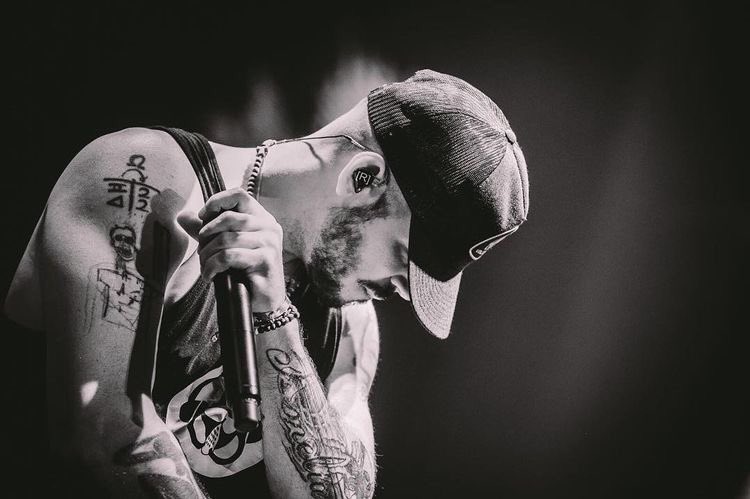 EuclidesAlberto's tweet photo. No puedes ser Hater de la Grandeza! @Residente 🔥 https://t.co/XOO6QHBlQo