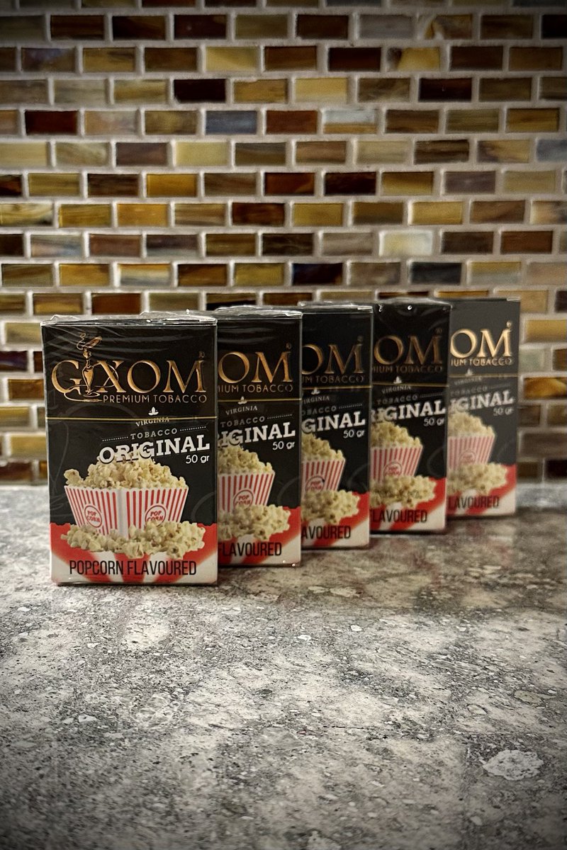 少し前に買った賞味期限切れのGIXOMポップコーン、結構吸ったけど全然減らないし欲しい人いたらプレゼントします😶‍🌫️
フォロー&amp;リツイートしてくれたら抽選ツールが自動で当選者を選んでくれる感じです。とりあえず5箱余ってるので5名に🖐️
まぁ何かの縁だと思って送料はこっちで負担します💁‍♂️