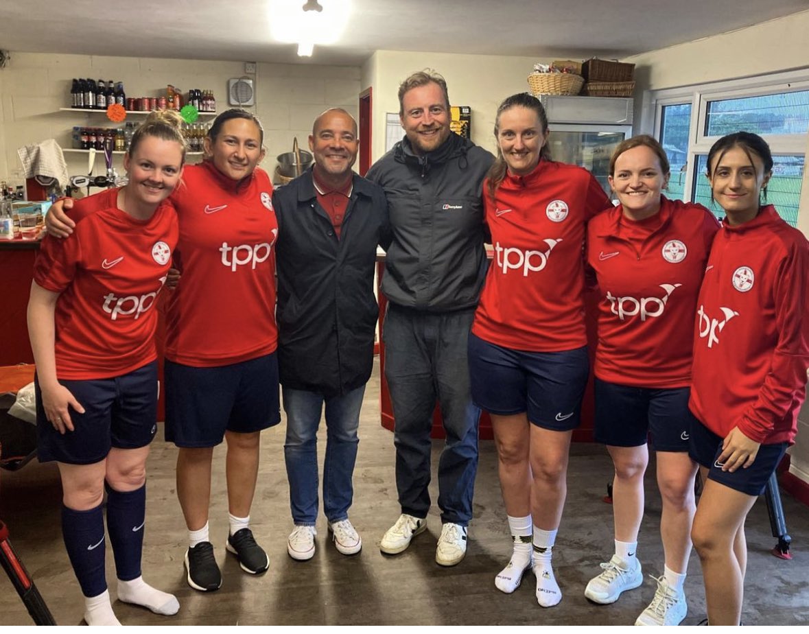 Tonight’s <a href="/BBCTheOneShow/">BBC The One Show</a> at 7pm 

Rather nervous about how this comes across - my confidence has been shattered due to a deterioration &amp; I feel I sound more deaf. Technology doesn’t work for all but it can be a really useful tool for some. Everyone should have choice 🙌🏻