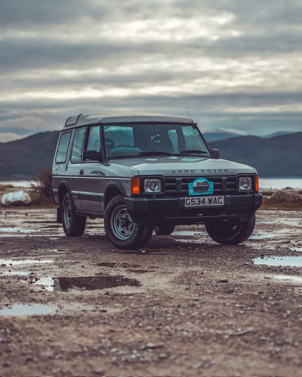 The mac-daddy. The magnificent 7 seater. The genesis of practical. Project Jay aka Land Rover Discovery
📷 <a href="/landroverpa/">landroverphotoalbum</a> 
🚙 James Brackenbury 
#LandRover #ProjectJay #Discovery #landroverdiscovery #landroverphotoalbum #inkyenston #Oldrovers #Snowdonia