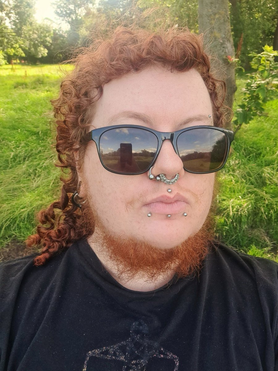 inkyswampbones's tweet photo. park time https://t.co/Yx8JFzIWIv