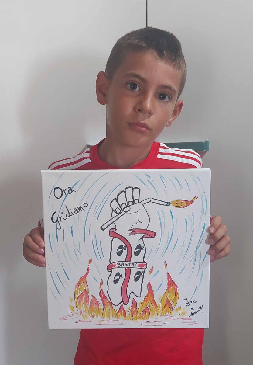 peppe_tweet's tweet photo. Due anni fa, quando bruciò il #Montiferru, il suo disegno raccontò l’animo di una #Sardegna ferita.
Oggi, ad essere ferita dai piromani è stata la sua #Ogliastra.
E così il piccolo Jary Pilia, 9 anni, da #Loceri ha voluto lanciarci anche stavolta un forte messaggio.
stima ❤️ https://t.co/hRsRIubxAd