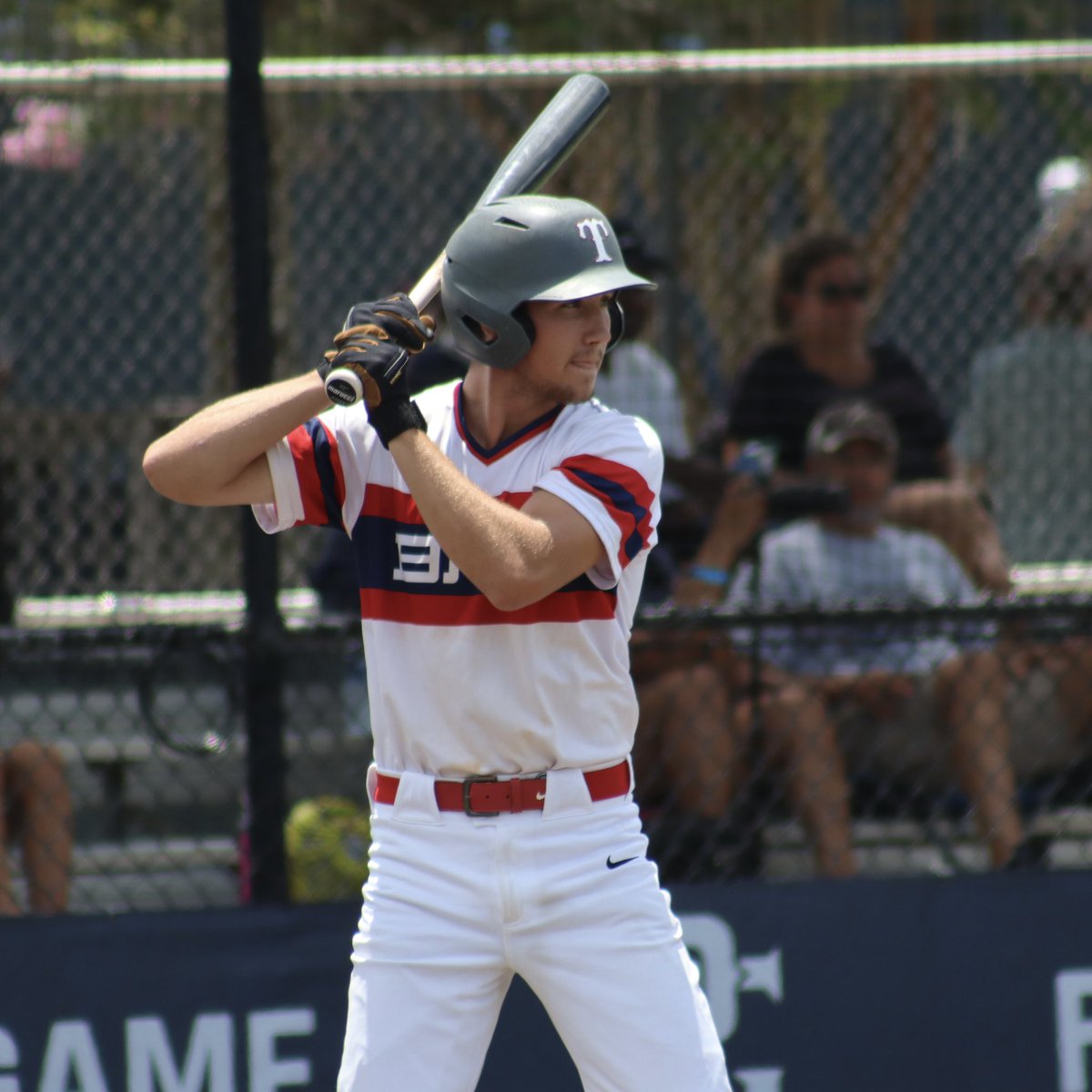 BroadwayBacks's tweet photo. Congrats to the these 17u ‘Backs for a selection to PG East World Series All-Tournament team!

@TCHead18
.308BA | 3B | 2RBI | RS | BB

@parkerfrost7 
.455BA | 3SB | 2RBI | RS

@BallouBrody 
.500BA | 2B | 2RBI | 2RS

@ElijahDeboer 
.625BA | 2B | 2B | HR | 2RBI | 2RS | BB https://t.co/pmQHzMUmVA