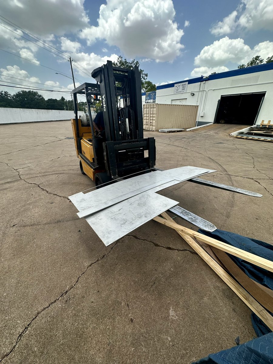 kawzeemate tweet media