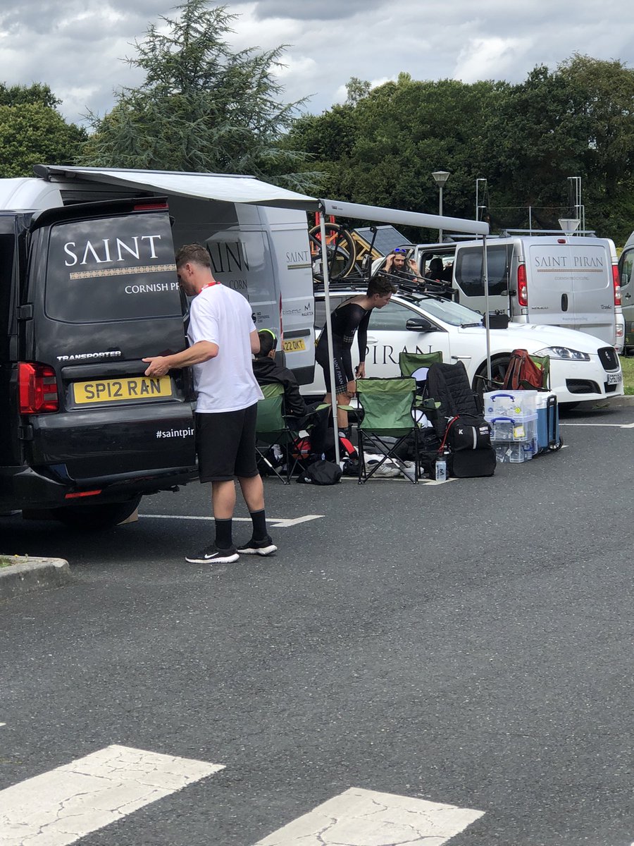 ks_mikey's tweet photo. #KreizBreizhElite @SaintPiranTeam prepares for the ITT in #Begard https://t.co/ga07GT0gEW