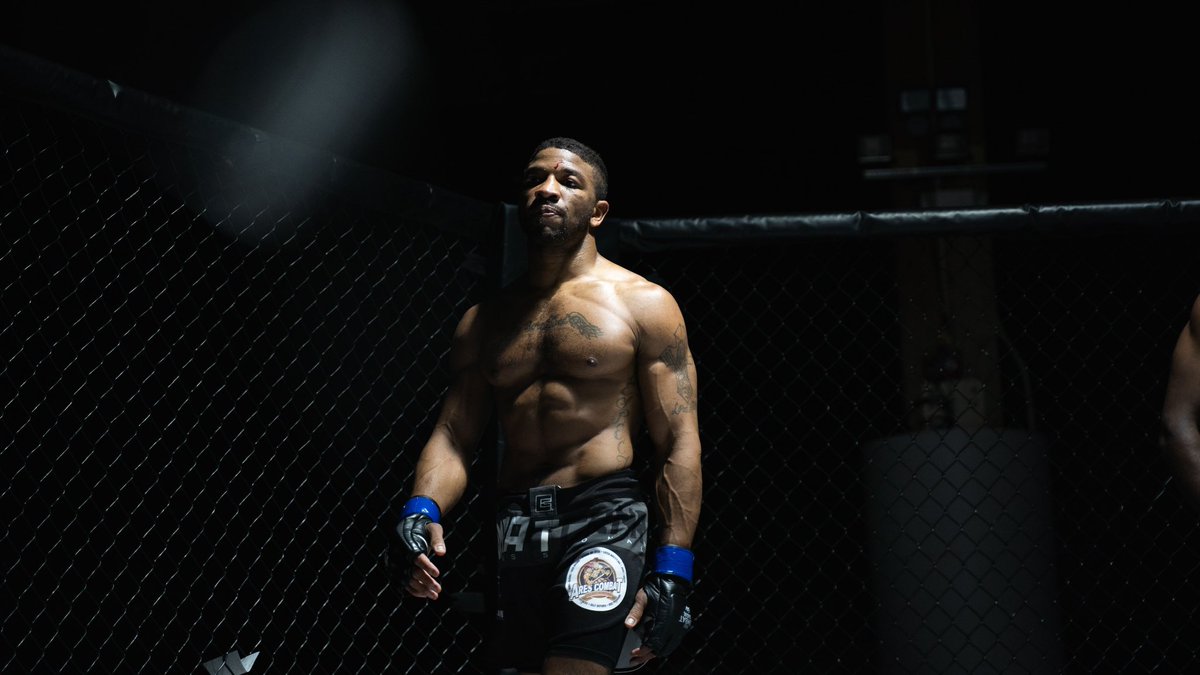 rell hodge tweet media