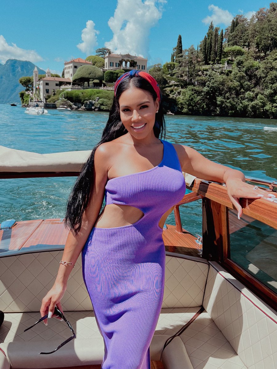 mrsmiathornton's tweet photo. In life, there will always be barriers, obstacles, and setbacks.  The true testament begins when you chose to Remain deeply rooted in your Faith and obedient to his word.  Understand that closed doors are God's Protection and he has more in store for your life than you could ever Imagine.  

Be L🦋VE — Ciao 🇮🇹