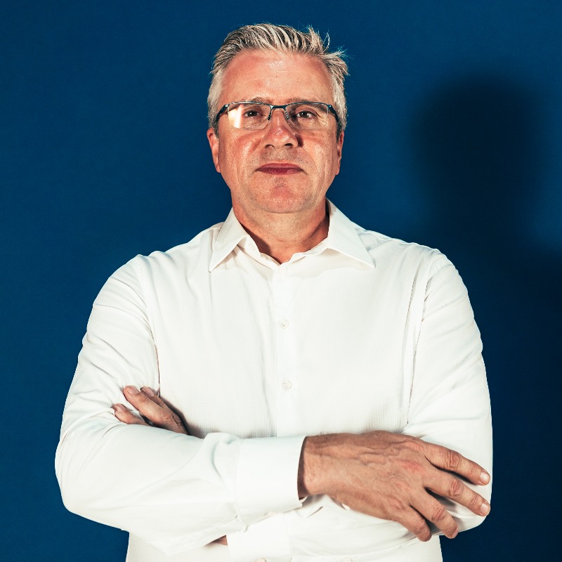 WilliamsF1's tweet photo. Welcoming Pat Fry as our new Chief Technical Officer! 🤝