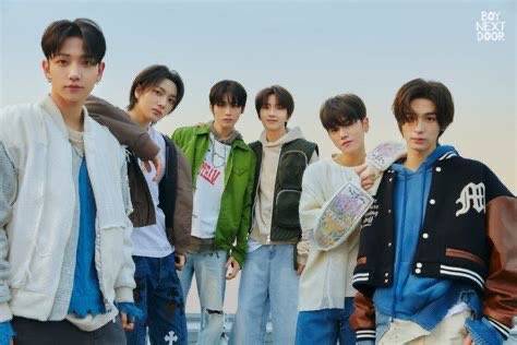 junniesfox69's tweet image. Not my mom saying the most popular KPOP groups are rookies 😳🫣 &amp;amp; just debuted 🫤

Nah …. You’re wrong 😑 

The actual rookie groups (who debuted a few months ago to a year ago)  are for example : Xikers, Boy Next Door, ZB1, 8TURN …

#kpopstan #boygroups #rookies #debut  #2023