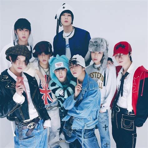 junniesfox69's tweet image. Not my mom saying the most popular KPOP groups are rookies 😳🫣 &amp;amp; just debuted 🫤

Nah …. You’re wrong 😑 

The actual rookie groups (who debuted a few months ago to a year ago)  are for example : Xikers, Boy Next Door, ZB1, 8TURN …

#kpopstan #boygroups #rookies #debut  #2023