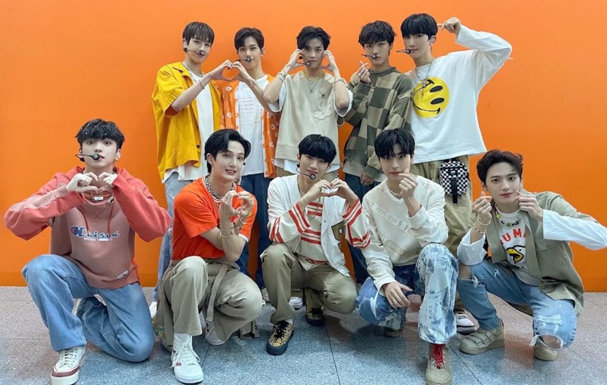 junniesfox69's tweet image. Not my mom saying the most popular KPOP groups are rookies 😳🫣 &amp;amp; just debuted 🫤

Nah …. You’re wrong 😑 

The actual rookie groups (who debuted a few months ago to a year ago)  are for example : Xikers, Boy Next Door, ZB1, 8TURN …

#kpopstan #boygroups #rookies #debut  #2023