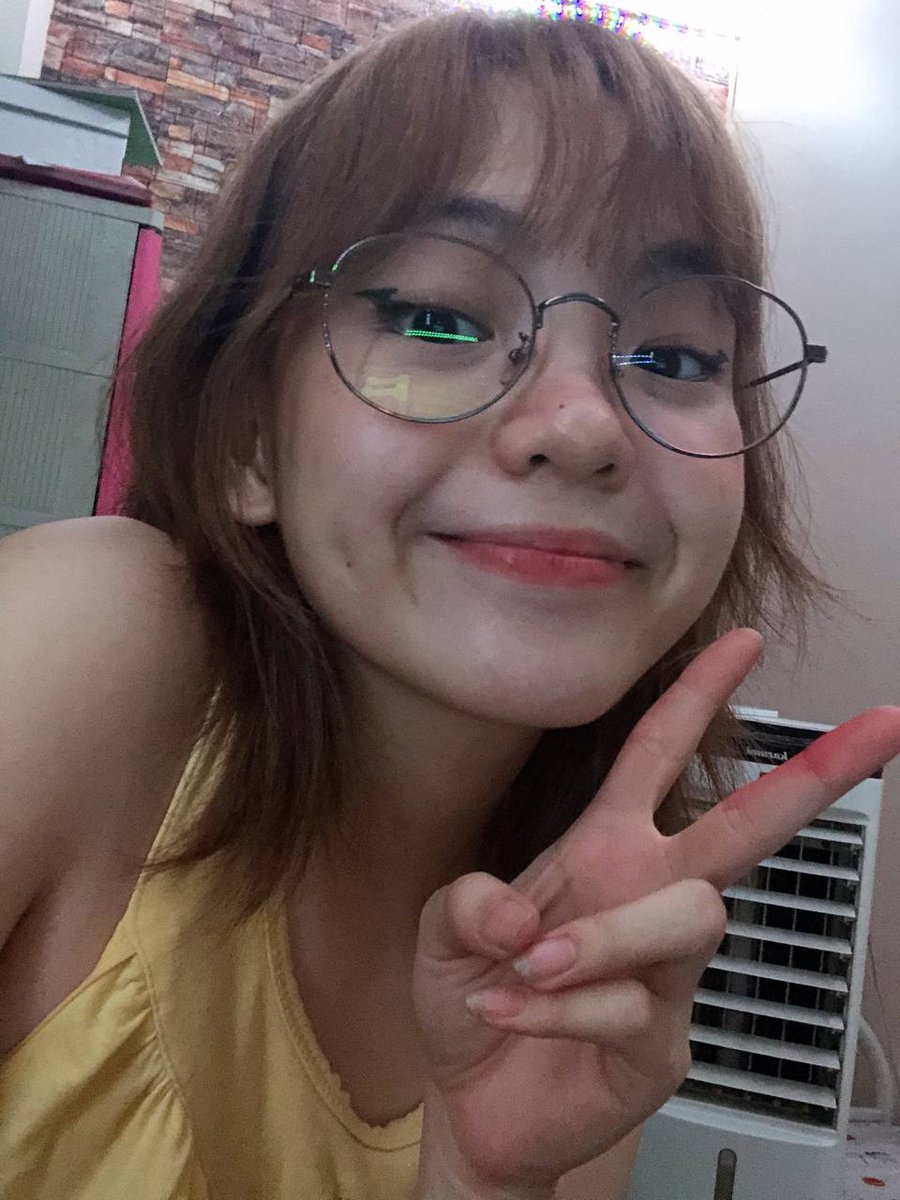 ellisecutie's tweet photo. Cutie patotie in a cold weather 🥶🥰 https://t.co/NX4sRgoeWc
