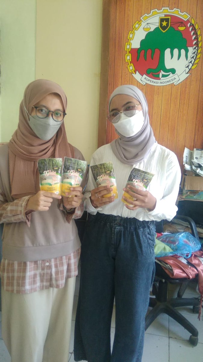 MinmonPS7's tweet photo. Pada kesempatan itu(29-30juli) "Koprasi Mitra Insan Prima" sebagai salah satu distributor gula PS7 juga open reseller untuk wilayah kota Bogor dan Kabupaten. https://t.co/i3TRA4Si0v