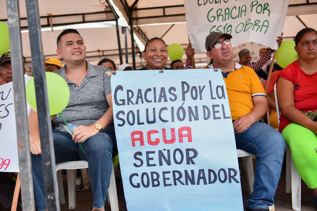 GobdelCesar's tweet photo. ¡Siguen las buenas noticias!

#Atención #Bosconia

Abrimos licitación para la Construcción y Optimización del Sistema de Acueducto etapa II. 

Los habitantes de este municipio tendrán sistema de potabilización, que impactará en la calidad y continuidad del servicio.

¡Con agua potable, lo hacemos mejor por el Cesar!