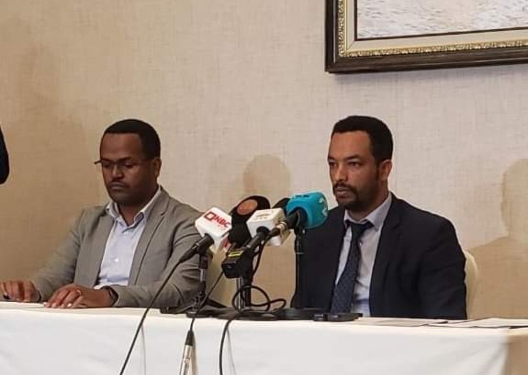 Press conference #WorldHepatitisDay The state minister of health @dereje_dugumaMD has clearly explained steps in prevention, and care of patients with #viralhepatitis and other causes of liver diseaae. @FMoHealth is comitted in #hepatitiselimination efforts