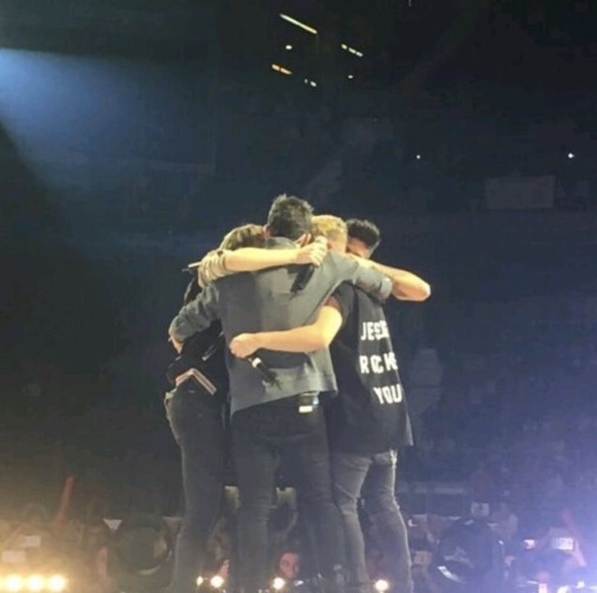 blarlus🪽 tweet media