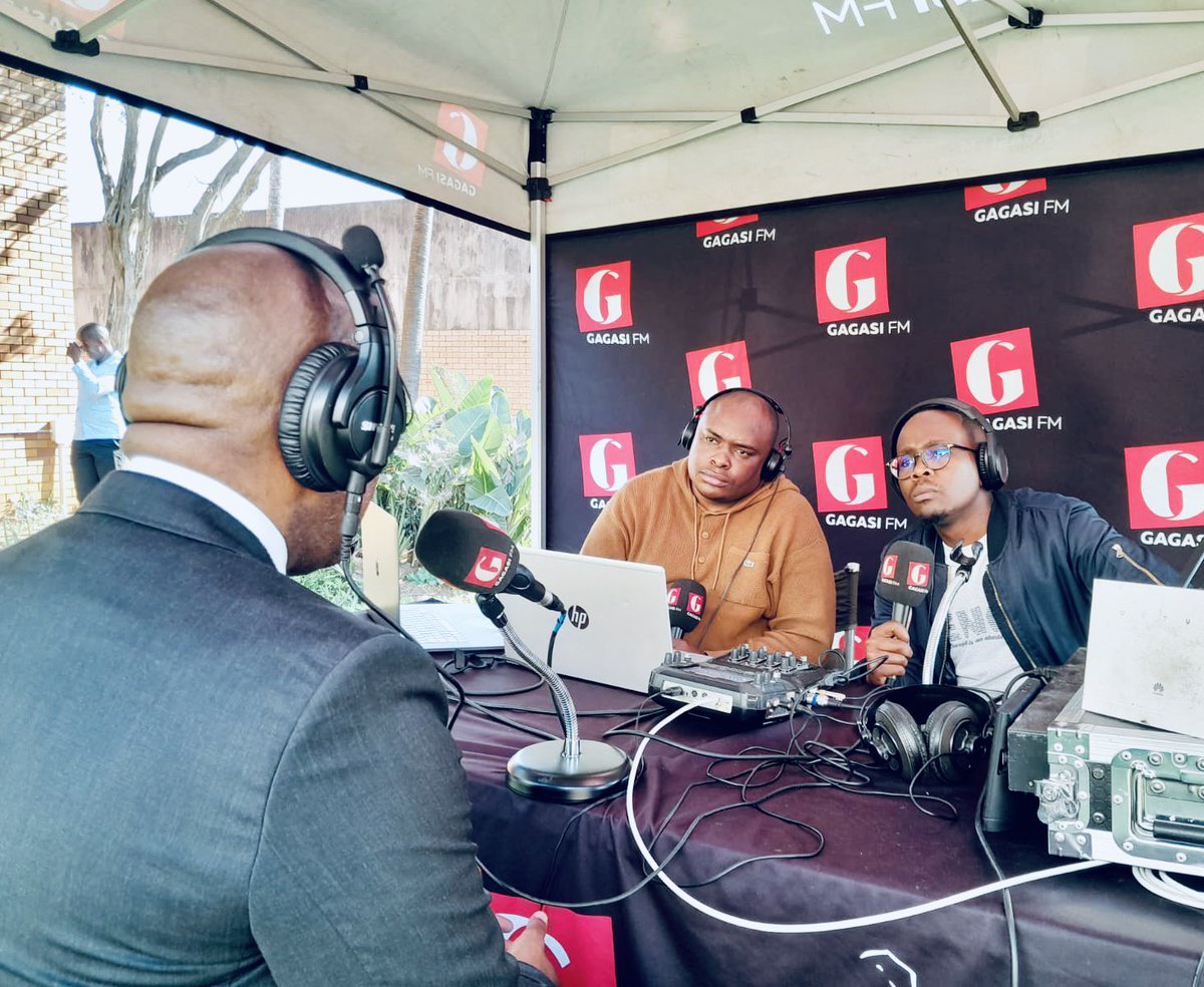 Mayor Cllr Xolani Ngwezi has instructed the City of uMhlathuze officials to visit and profile all formal &amp; informal youth-owned Small Businesses operating in townships and rural areas within the City of uMhlathuze Municipality
<a href="/UmhlathuzeM/">uMhlathuze</a> 
#GagasiFM
#uMhlathuzeMunicipalityCares