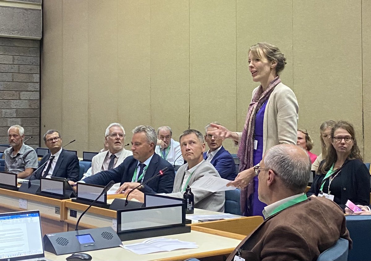 Andrejs Pildegovičs (@apildegovics) on Twitter photo Congratulations to D.Zinta Zommers of Latvia 🇱🇻 on election to <a href="/IPCC/">HR</a> ! Best wishes on addressing the pressing challenges of #climate change adaptation mitigation! 🙏 thanks to all members for 💪 support! Pirmo reizi latviešu zinātniece ievēlēta Starptautiskajā klimata panelī! Congratulations to D.Zinta Zommers of Latvia 🇱🇻 on election to <a href="/IPCC/">HR</a> ! Best wishes on addressing the pressing challenges of #climate change adaptation mitigation! 🙏 thanks to all members for 💪 support! Pirmo reizi latviešu zinātniece ievēlēta Starptautiskajā klimata panelī!