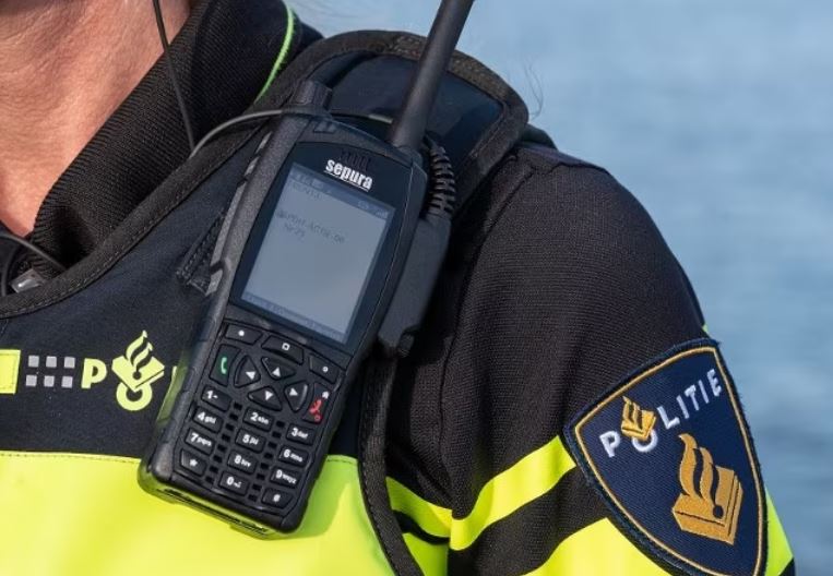 De conclusies in het rapport van de arbeidsinspectie over het functioneren van C2000 zijn helder en de uitkomsten van dit onderzoek zijn voor ons geen verrassing. Wij blijven met onze partners in gesprek en stellen voorop dat de veiligheid van iedereen wordt gegarandeerd. #C2000