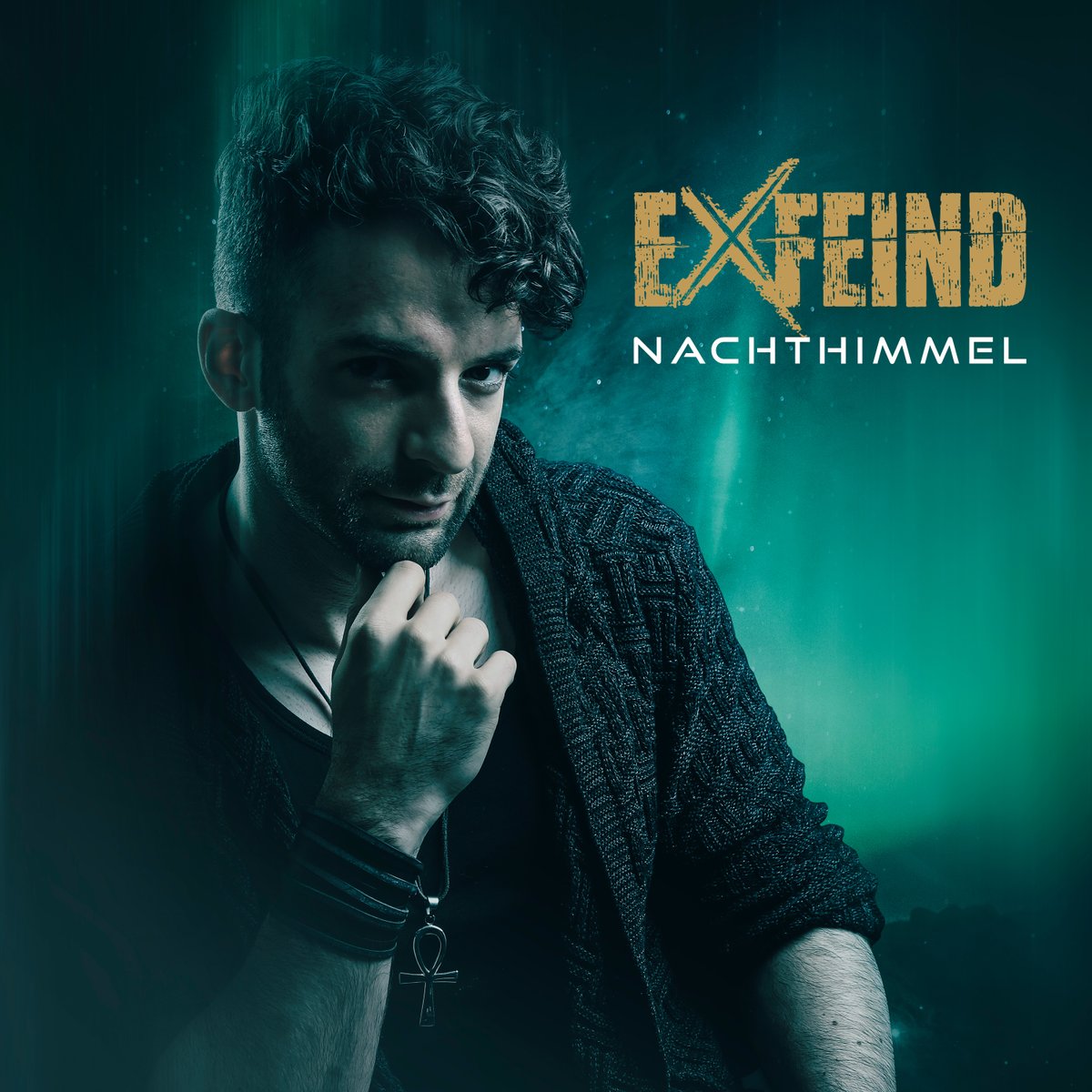 "Ich denk zurück an letzte Nacht
Der Augenblick kein Stück verblasst
Die Sonne sinkt, die Sehnsucht steigt
Denn wir sind bald in Dunkelheit vereint"

Der poppigste Song "Nachthimmel" vom Album Äonen auf Spotify: open.spotify.com/intl-de/track/…

#exfeind #synthpop #darkpop #germanmusic