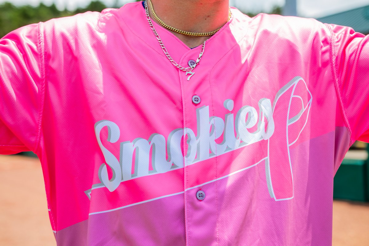 smokiesbaseball's tweet photo. The Tennessee Smokies are proud to wear our Pink jerseys benefitting The @AmericanCancer Society &amp; @StridesKnox. Paint the Park Pink with us on Saturday, August 5th. Tickets: https://t.co/eq60QVelHQ https://t.co/tmnNbXQzO7