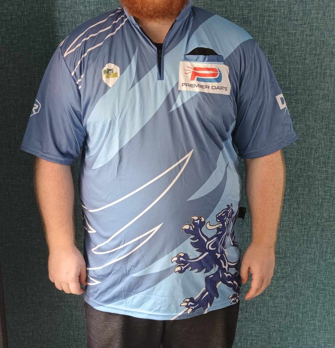 ScottishLadDC96's tweet photo. New shirt day @TheDartsReferee @DartsUnique designed on one of Jack's streams by Jack himself love it thanks very much https://t.co/smETp8SKEo