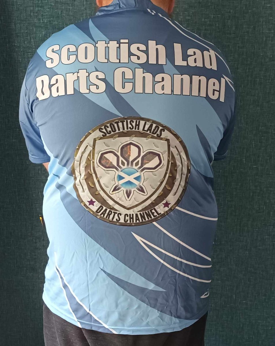 ScottishLadDC96's tweet photo. New shirt day @TheDartsReferee @DartsUnique designed on one of Jack's streams by Jack himself love it thanks very much https://t.co/smETp8SKEo