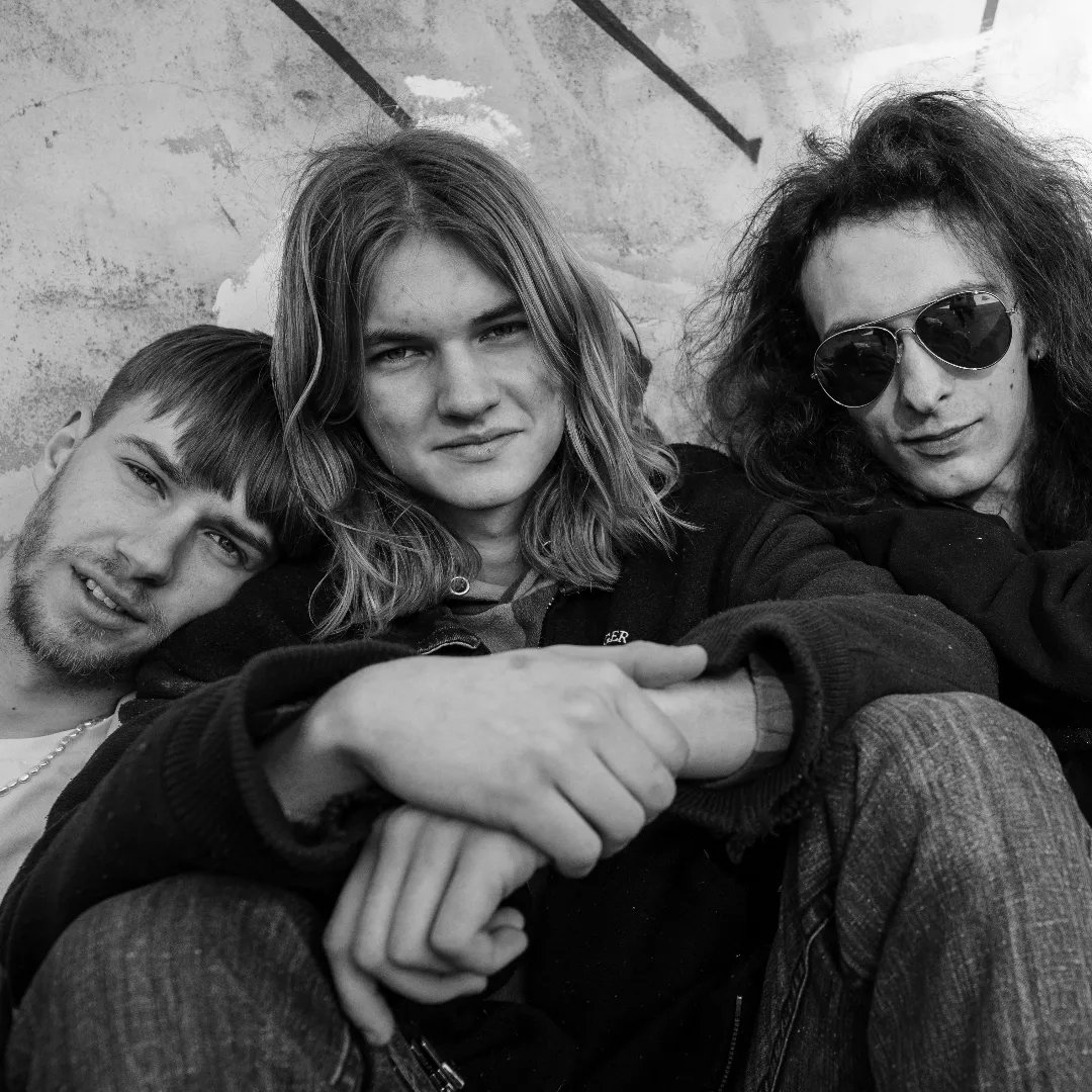 Brighton's Honeybadger level up on feral new single 'Back Home' - 

clashmusic.com/news/honeybadg…