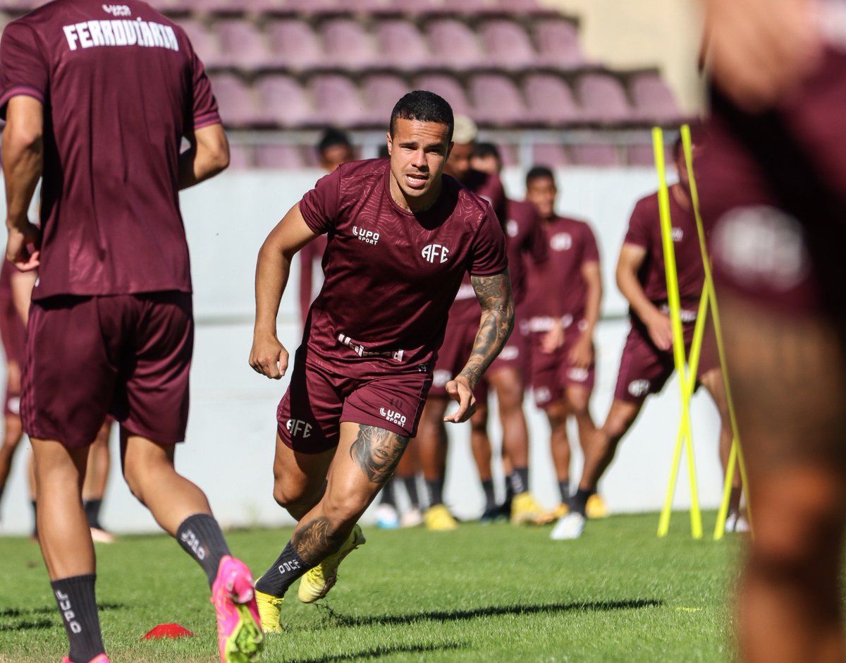 afeoficial's tweet photo. ✅🇱🇻🚂💨
Preparação finalizada para a decisão!

Foco total na partida contra o Hercílio Luz-SC amanhã (29), às 17 horas, na Fonte Luminosa! É o primeiro jogo do mata-mata da Série D!

VAMOS FERROVIÁRIA!!

📷: Tiago Pavini/Ferroviária SAF

#SérieD #Foco https://t.co/JheTsWoRIs