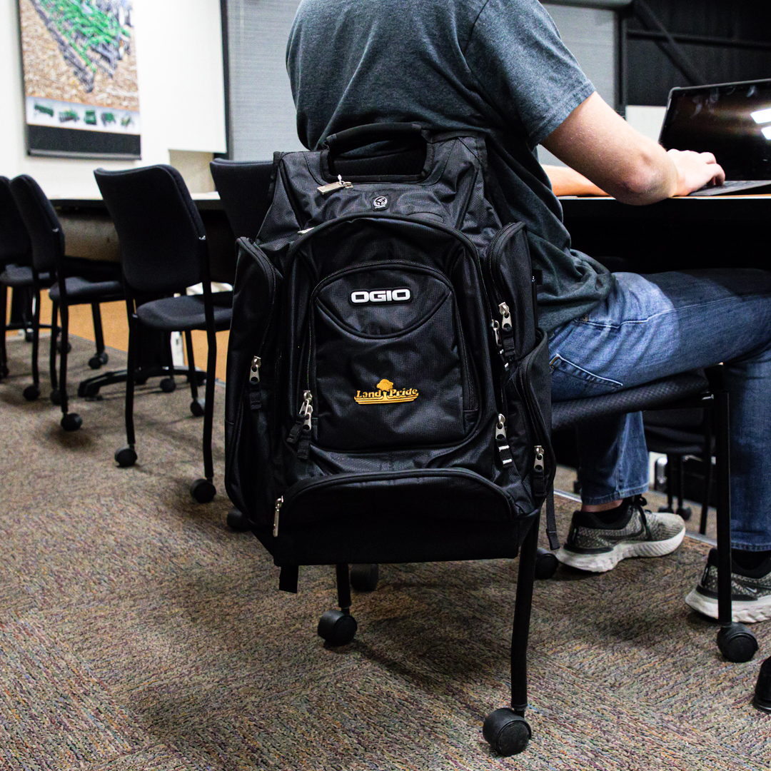 Land Pride tweet media