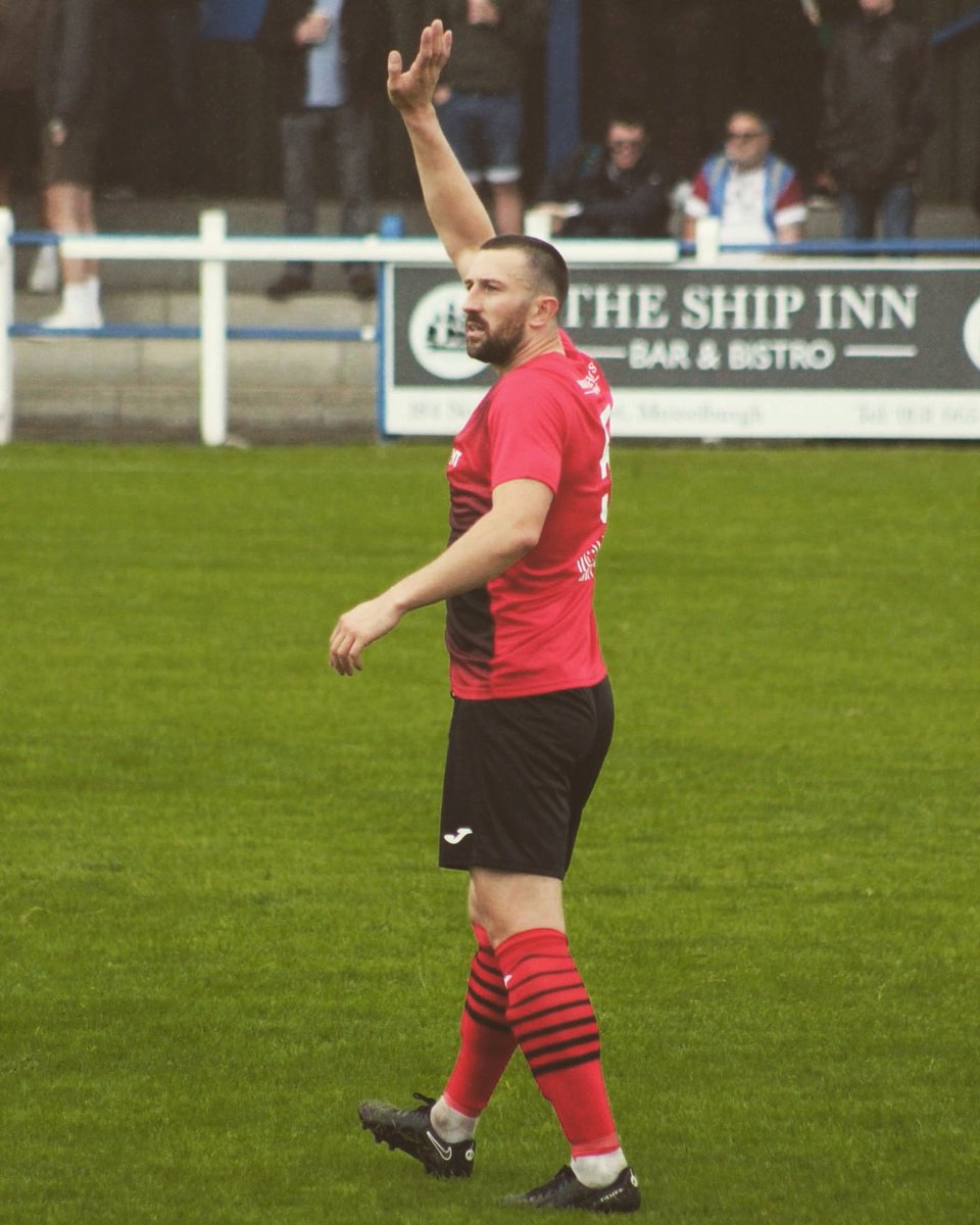 Hands up who’s excited for the new season to start tomorrow! 🙋🏻‍♂️

Musselburgh Athletic V Luncarty
2:30pm KO
Olivebank 

#MonTheBurgh 💙