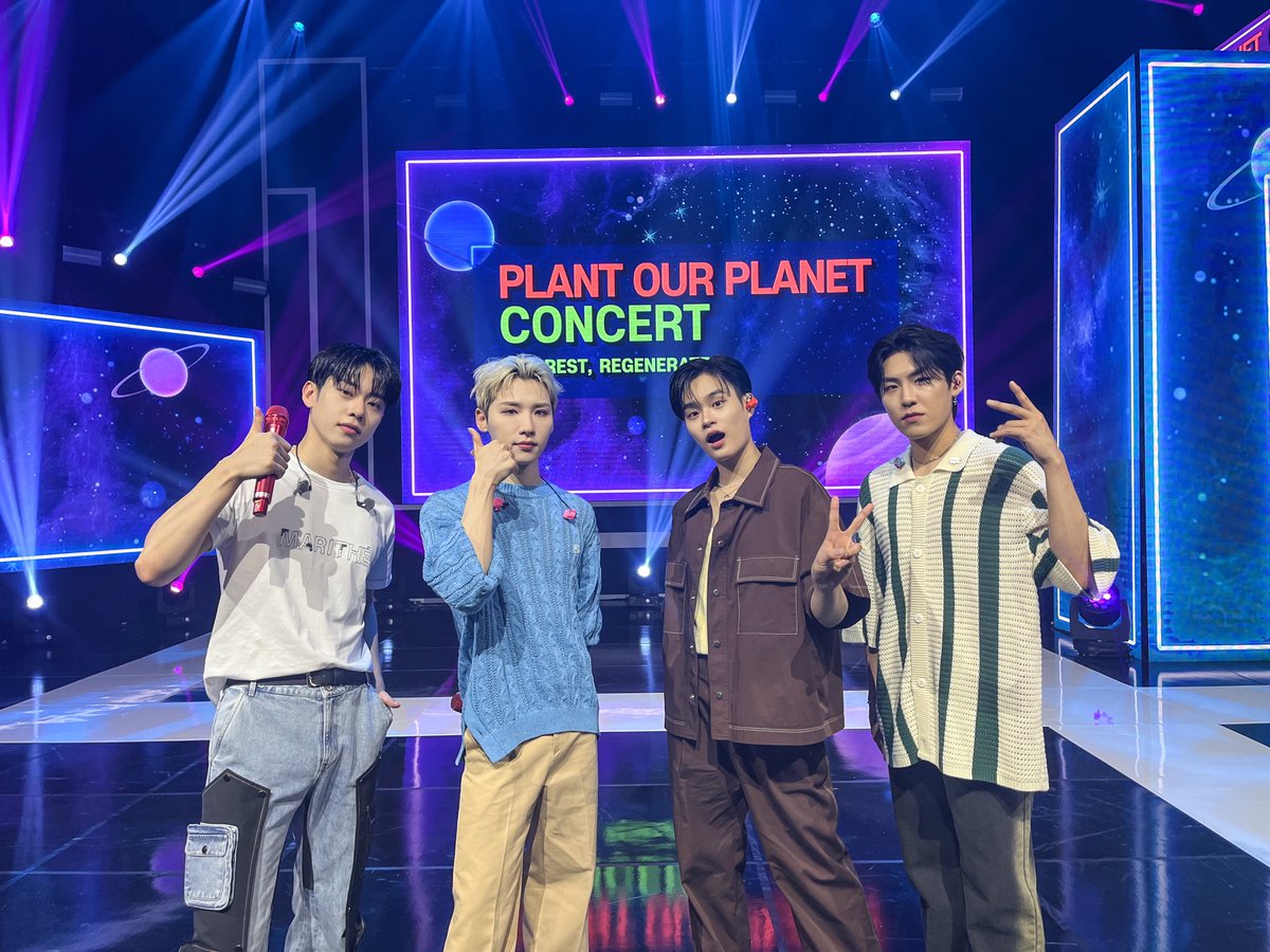 AB6IX's tweet photo. [📷] 
230728 KOREAZ Plant Our Planet Concert
멋진 무대 보여준 예삐들🐹🐿🐦🦦🎶
본방사수로 함께 하셨나요?! 
행복한 금요일 밤 되세요🌝❣

#AB6IX #에이비식스 https://t.co/zgDTYcZwlW