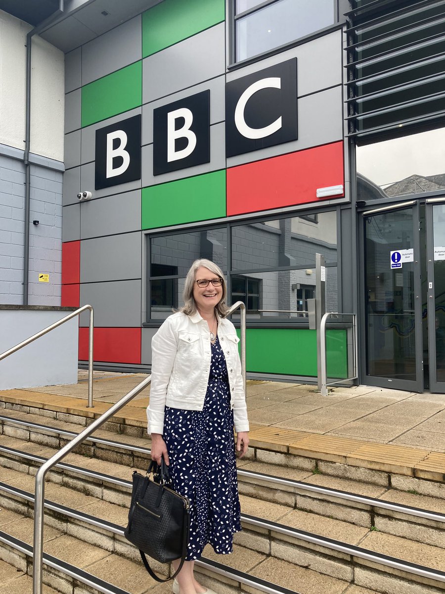Thank you @angelakalwaites for great conversation today @BBCDevon ... we covered a lot of ground #women #leadership #education #equality #kindness #compassion #opportunity And fantastic to be interviewed by a @marjonuni graduate 👏 Catch it here 👇 bbc.co.uk/sounds/play/p0…