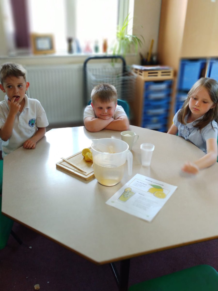 TreeHouseClub_G's tweet photo. Thank you all for another school year of fun! See how we prepared for the summer by making refreshing lemonade.

#summertime #lemonade #holidays #Treehouseclub #childcare #Trowbridge #Wiltshire https://t.co/IzKfOOtsyZ