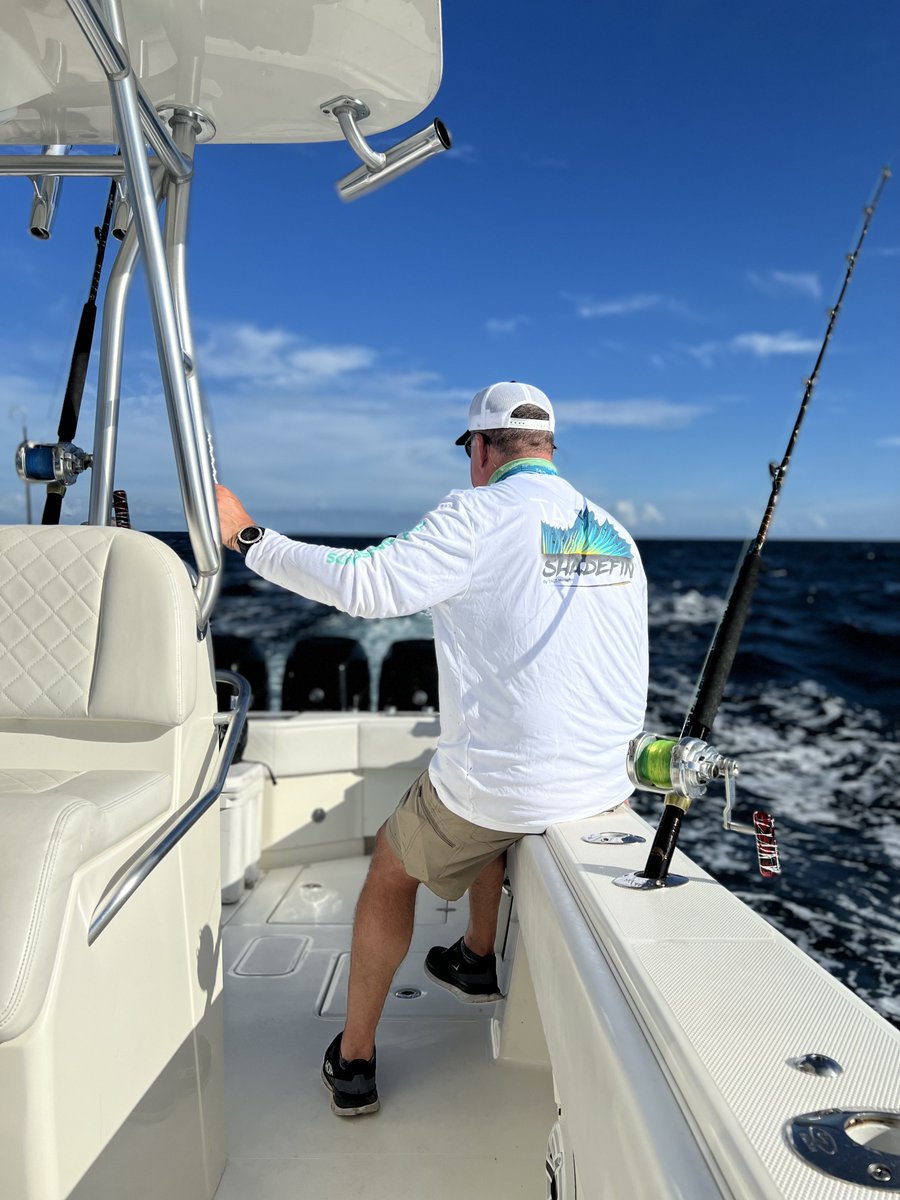 taco_marine's tweet photo. Get your ShadeFin® shirt now, while supplies last!
#shadefin #shadeprotection #fishingshirt #performanceshirt #centerconsole https://t.co/hrNuk2YUtF
