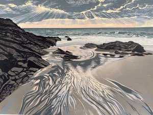 PRincolour's tweet photo. Completely in love with this stunning linocut by British artist Hazel McNab entitled ‘Seaward’ (2023) #linocut #thesea #sunlight #Landscape #fridayframe 🖼 🌊 https://t.co/MVHT8aEnZB