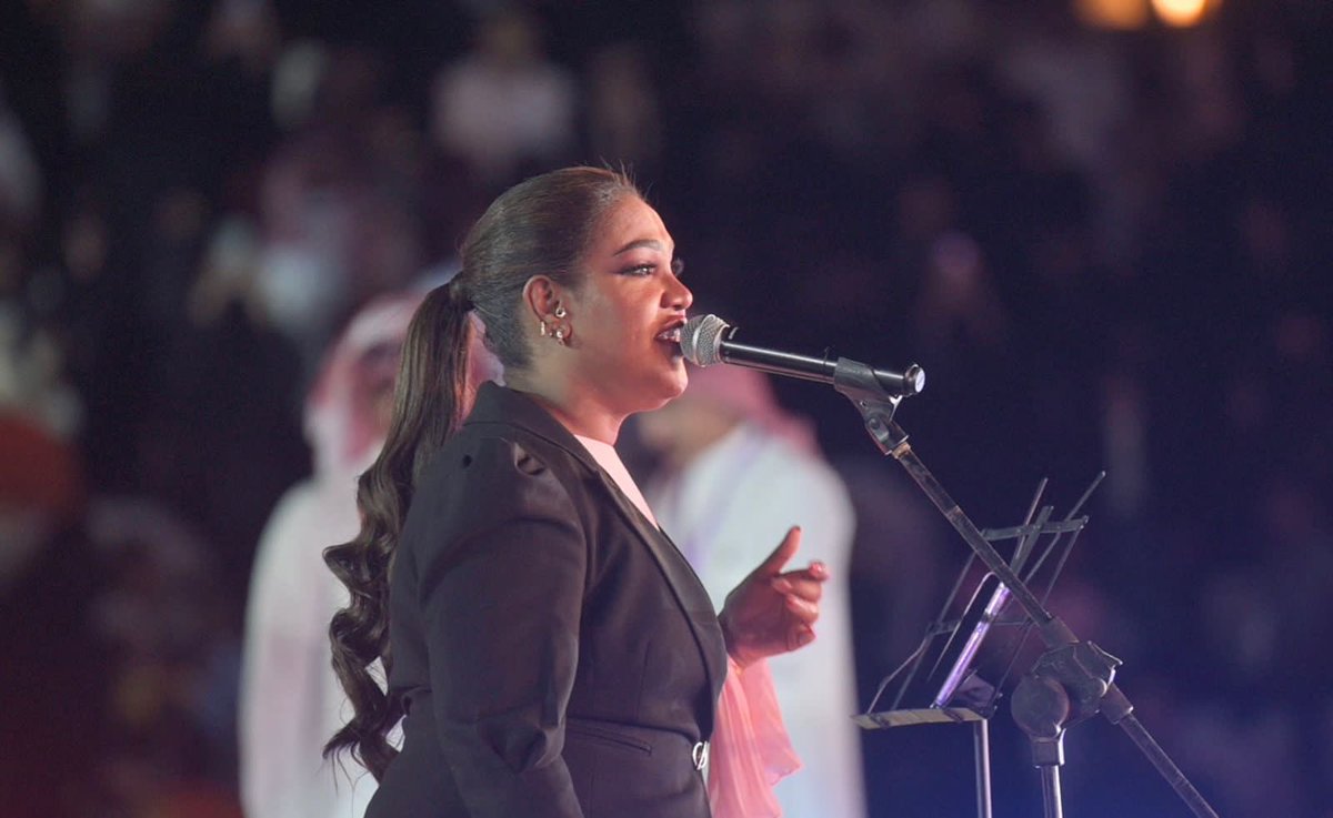 تحت رعاية
#سمو_أمير_منطقة_الباحة
وبحضور كثيف تجاوز 5300 شخص
نظمت #أمانة_منطقة_الباحة
ومؤسسة #كنترول_ايفنت
الحفل الترفيهي لمهرجان #صيف_الباحة_اجمل لمدة 5 ساعات 
على #مسروح_مراوه
#عروض_عالمية
#حفلات_غنائية
#جوائز_سيارة_جوالات
#امارة_منطقة_الباحة
#أمانة_منطقة_الباحة
#كنترول_ايفنت