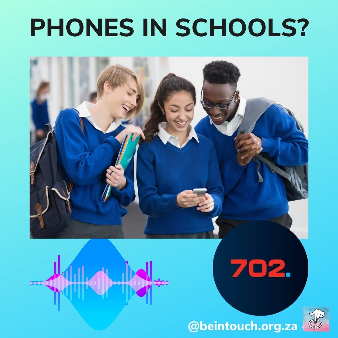 Beintouchkids's tweet photo. UNESCO is calling for a global ban on smartphones in schools.
Kate chatted to John Perlman 702 about it.
What do you think - YES or NO to a ban?

https://t.co/zlIY7bNMu6 https://t.co/fbiADuJl16