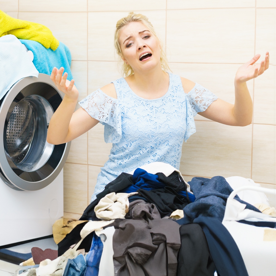 scanlondc's tweet photo. For many, folding laundry is the absolute worst household chore. We get it—it’s tedious and it never turns out the way you want it to. The secret to the perfect fold? Letting us do it for you! #drycleaner #drycleaners #drycleaning #laundryservice #drycleaningservice #washandfold https://t.co/q5sRbpxYNa