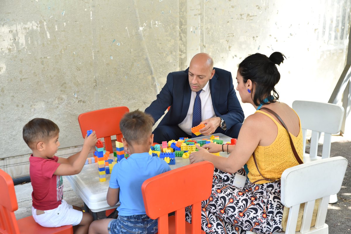 Lovely to meet our partner @metadrasi today in the Asylum Service in Athens. Happy to see parents and children enjoying a safe space while processing the asylum seeking procedures! #ForEveryChild