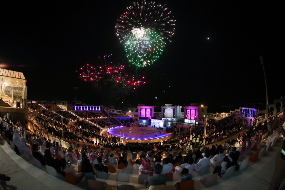 amantalbaha's tweet photo. الحفل الترفيهي لمهرجان #صيف_الباحة_اجمل https://t.co/iTthlcUNM3
