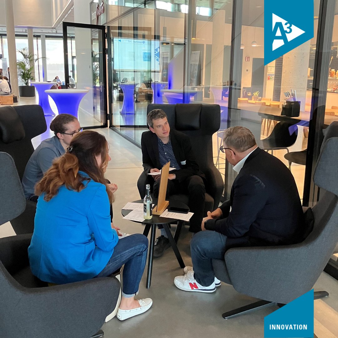 ahoch3_augsburg's tweet photo. Speedating im Businesskontext?⌛

Spannende Kontakte, top Stimmung und tolles Ambiente beim Speednetworking - Business meets Innovation 2023 bei @baramundiWORLD.

Vielen Dank an unseren Gastgeber und unseren Veranstaltungspartner die Wirtschaftsjunioren Augsburg.

#InnoHubA3 https://t.co/cRhqvHsYDy