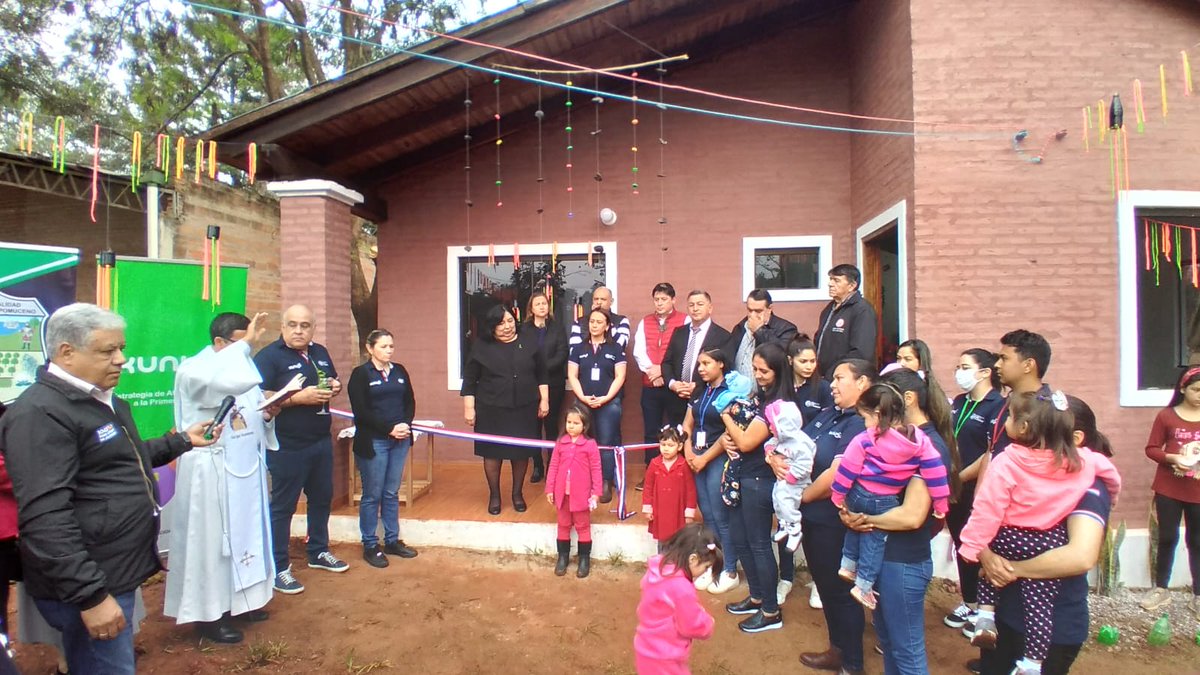 MINNAParaguay's tweet photo. Se inicia el acto de inauguración del Espacio de Desarrollo Infantil-EDI Kunu'u 17, en la ciudad de San Juan Nepomuceno. Se encuentran presentes la ministra Teresa Martínez, el gobernador electo de Caazapá Cristhian Acosta, el intendente, Derlis Molinas, entre otros invitados. https://t.co/PcEwQE6Fx1